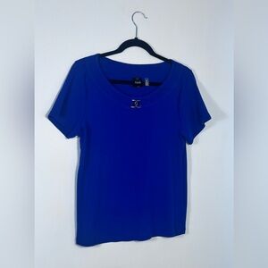 Rafaella Royal Blue Short Sleeve Knit Top Accented With Silver Link Design Exc